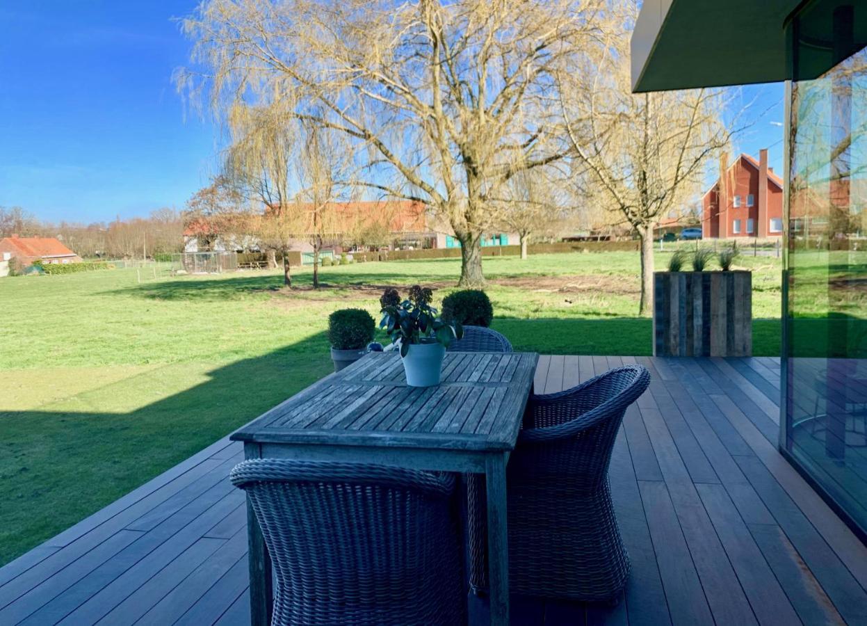Koekeloeren Villa Hooglede Exteriör bild